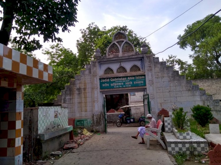 How Muslim graveyards became the last resting place for some Hindus in the times of CoVID