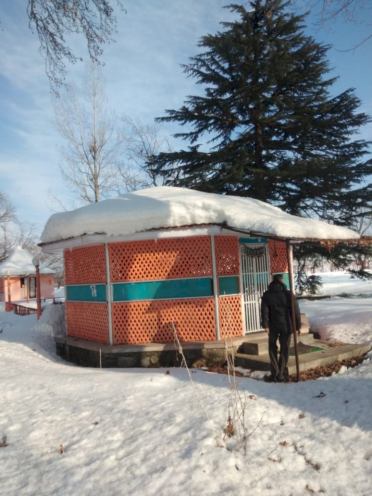 Muslim resident fosters harmony by maintaining Hindu temple in Kashmir